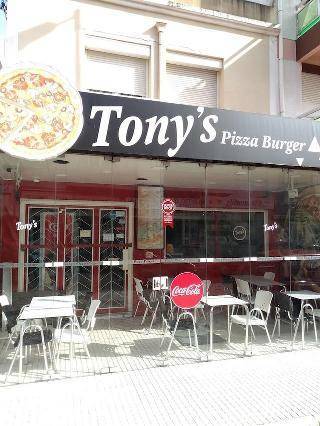 Restaurants Tony's pizza