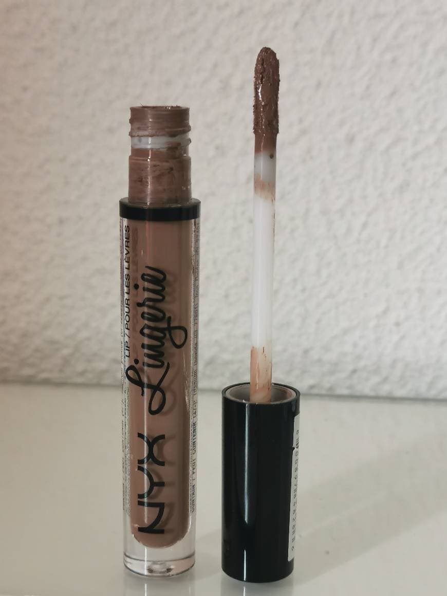 Product LIP LINGERIE