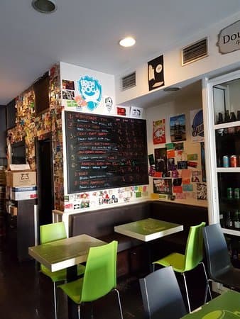 Place Cervecería Arte&Sana Craft Beer Café