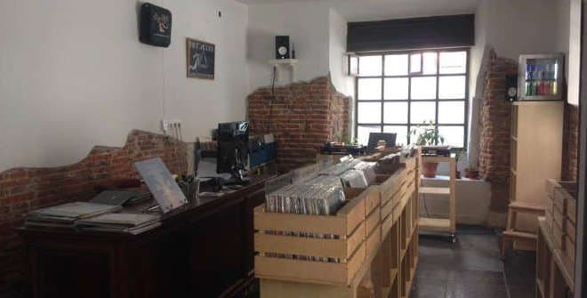 Place Recycled Music Center - Tienda de Vinilos - Palma 39