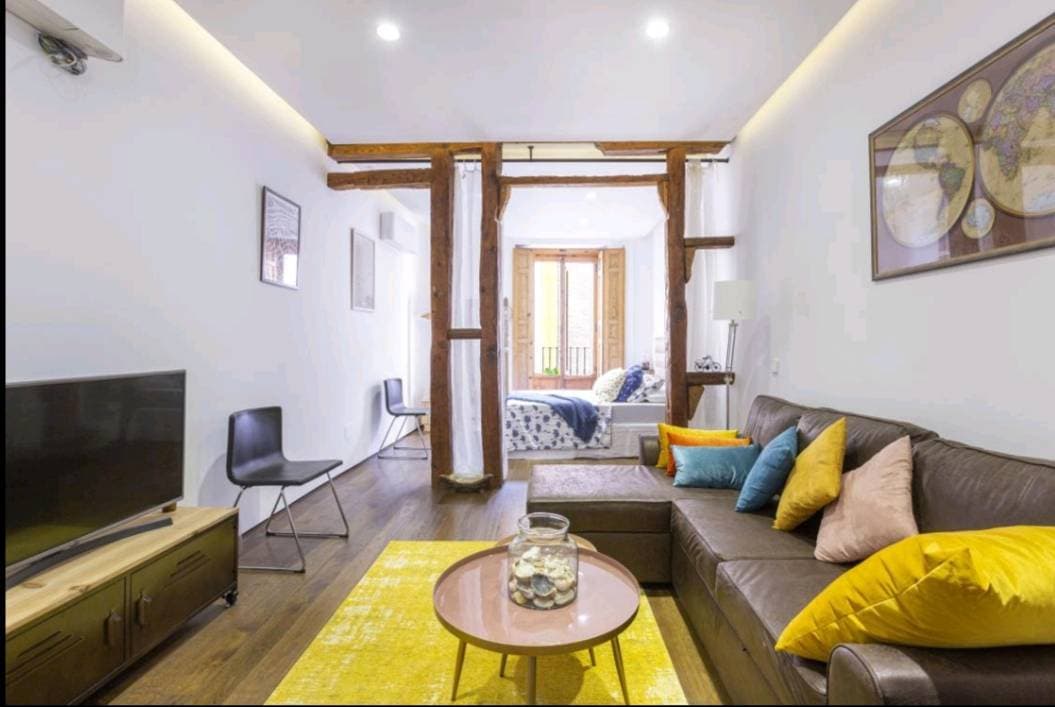 Lugar Airbnb - Madrid