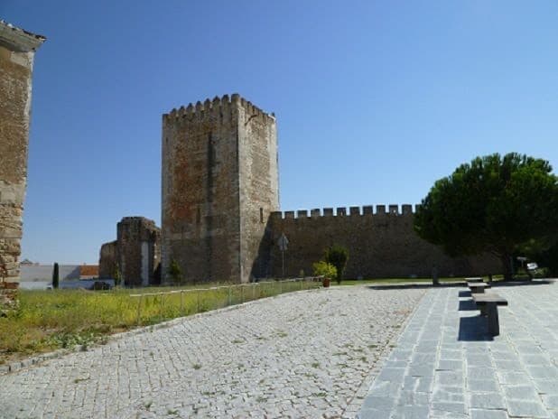 Place Castelo de Moura