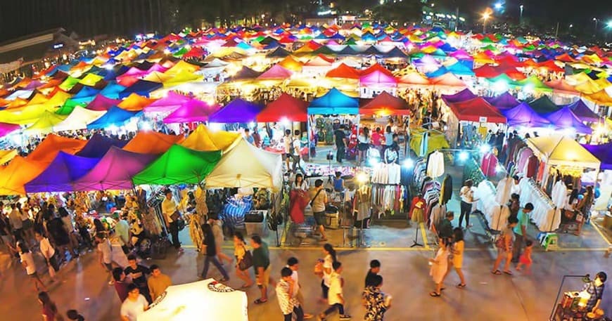 Place Sunday Walking Street Market