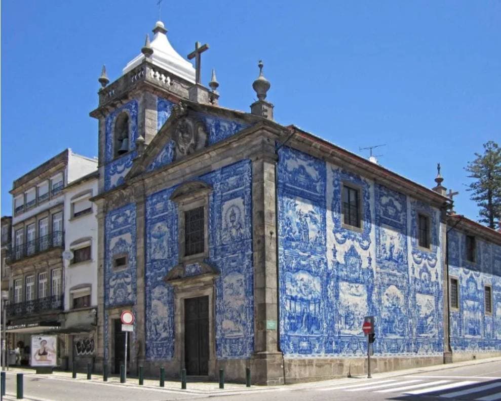 Fashion Capela das Almas, Rua Santa Catarina - Porto 