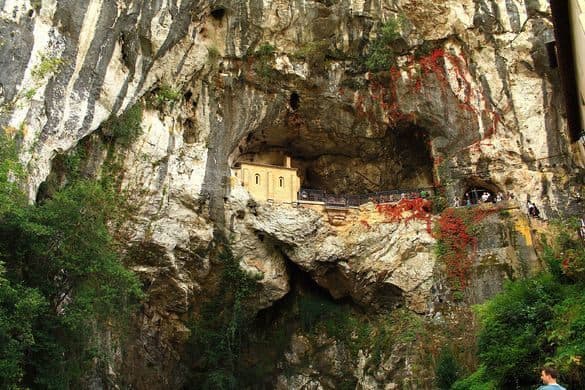 Lugar Santuario de Covadonga