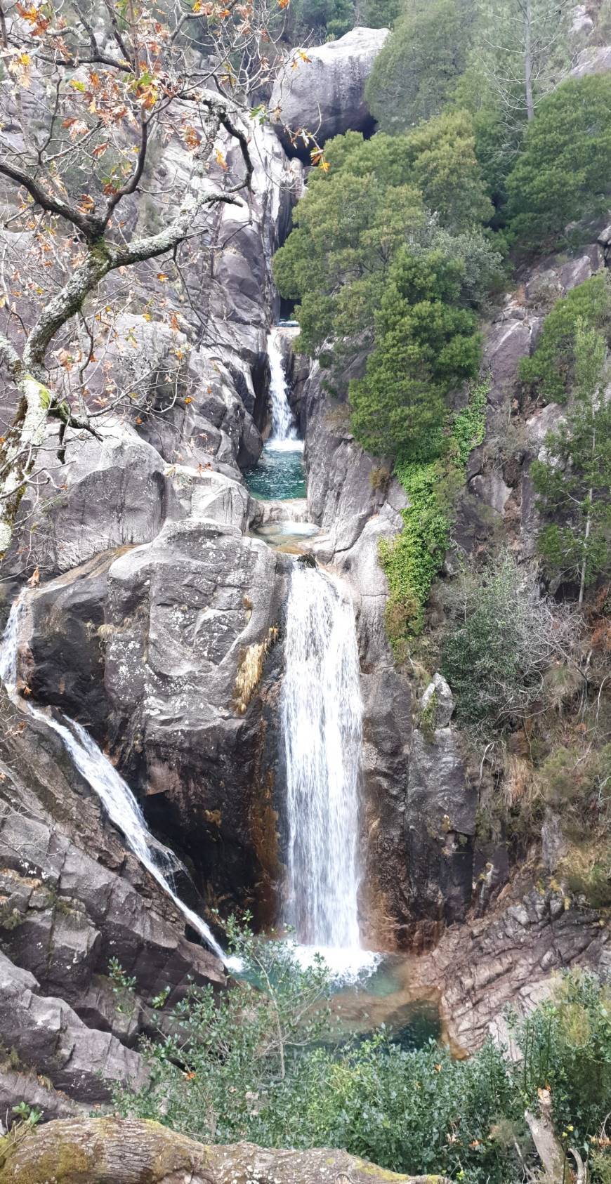 Lugar Cascata do Arado