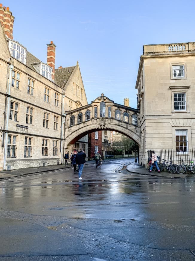 Place Bridge of Sighs (Oxford) - Hertford Bridge