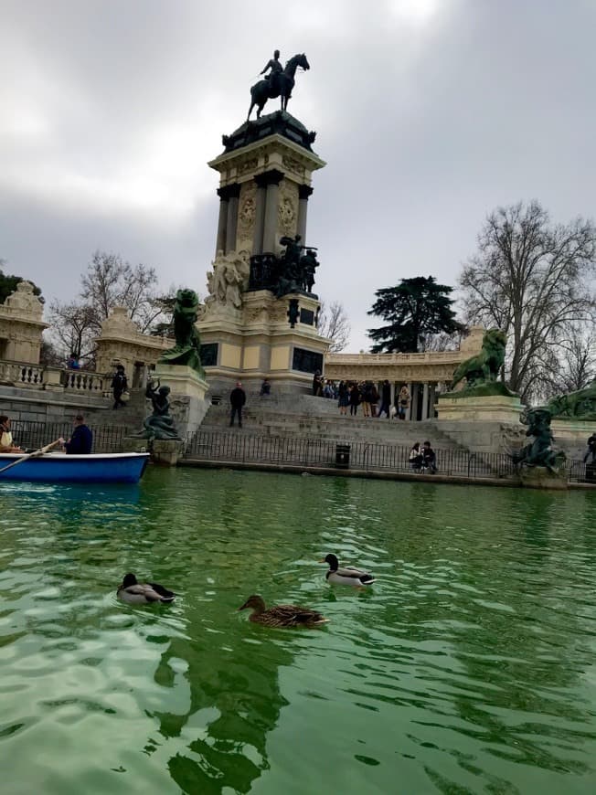 Lugar Parque de El Retiro