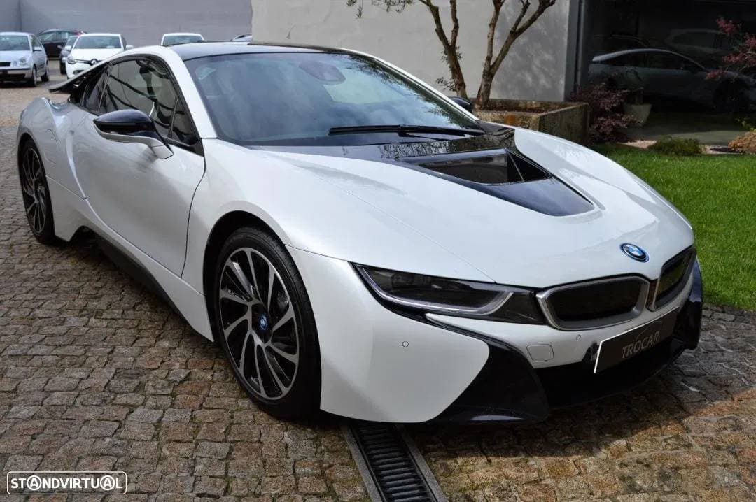 Moda BMW i8