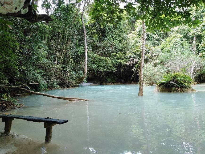 Lugar Kuang Si Waterfall