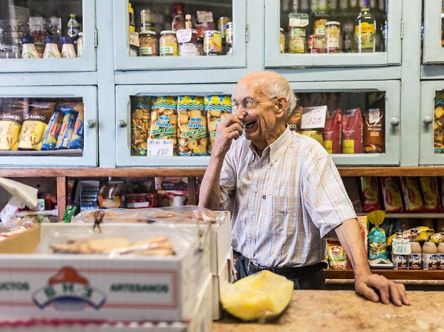 Lugar A Sua Mercearia e Frutaria