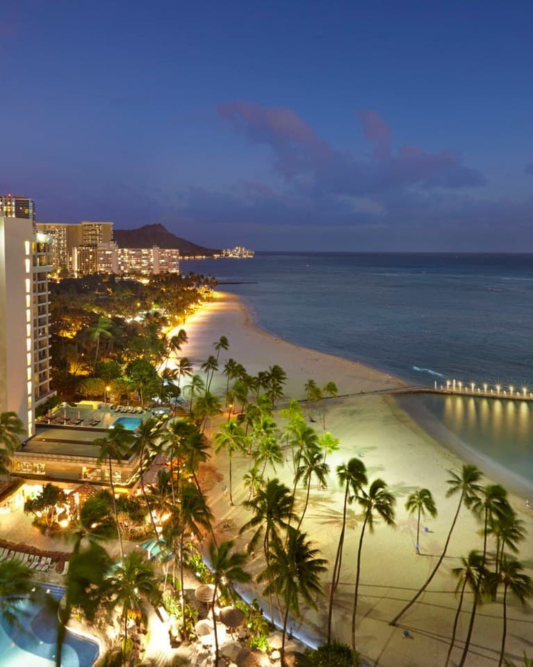 Lugar Hilton Hawaiian Village Waikiki Beach Resort