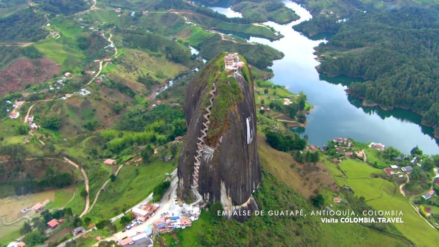 Place El Peñol-Guatapé