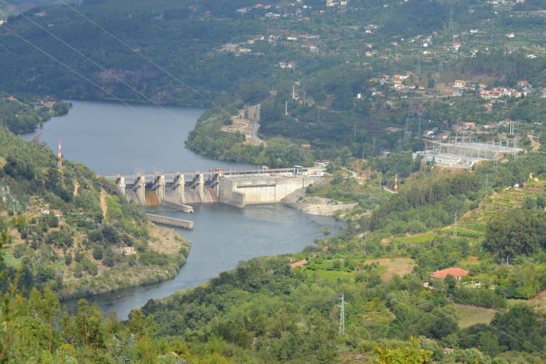 Lugar Presa de Carrapatelo