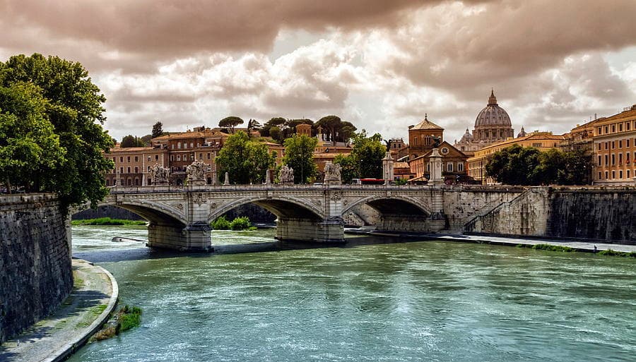 Place Puente Sant'Angelo