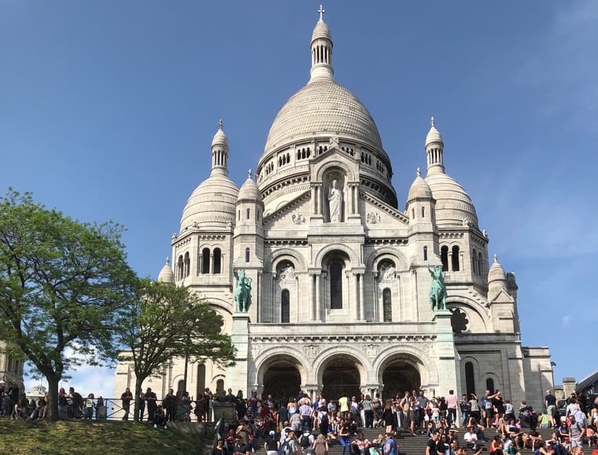 Place Sacre-Coeur Montmartre