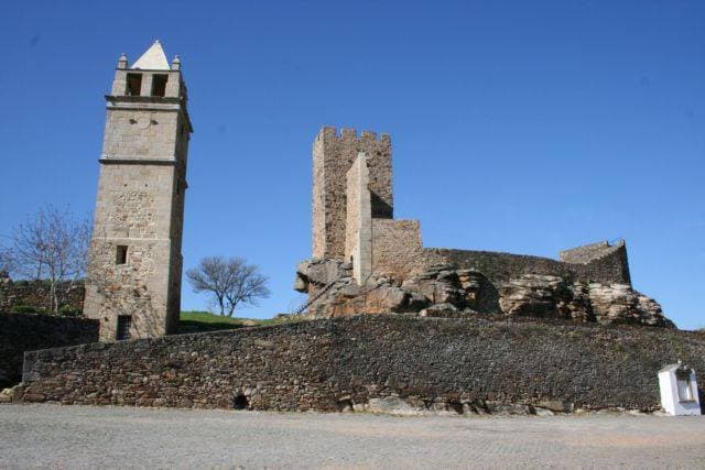 Lugar Castelo de Mogadouro