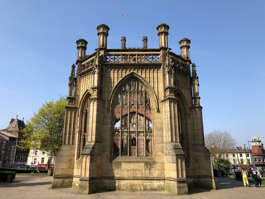 Place St.Luke's Bombed Out Church Gardens