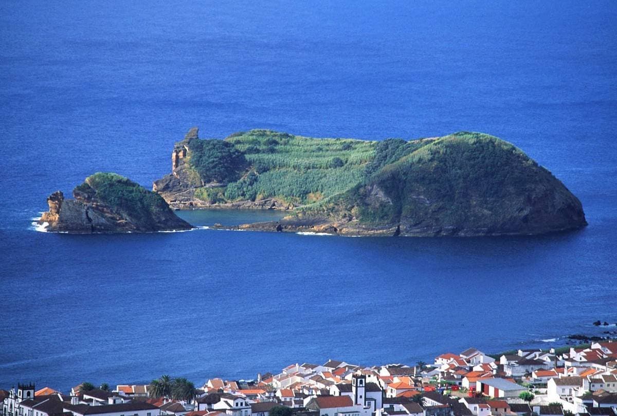 Place Ilhéu de Vila Franca do Campo