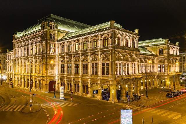 Restaurants Opera De Viena