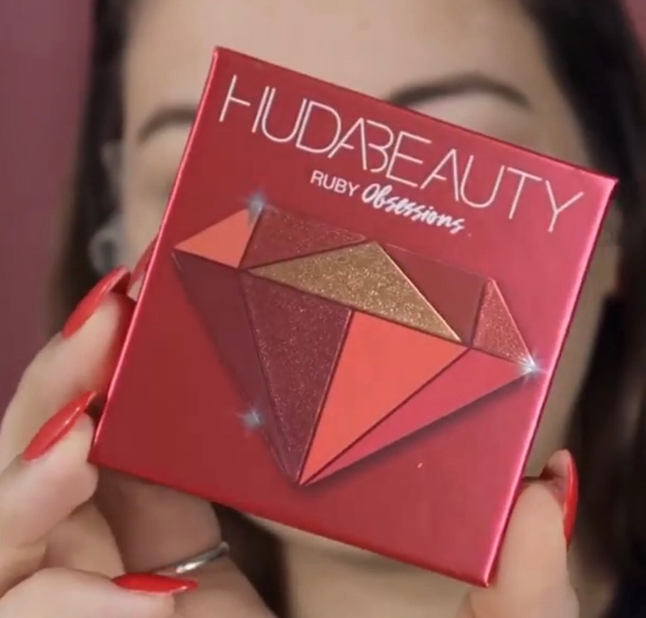 Producto Obsessions • Huda Beauty 