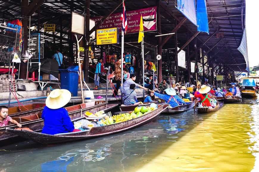 Lugar Mercado Flutuante Bang Nam Phueng