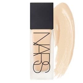 Moda NARS All Days Luminous weightless