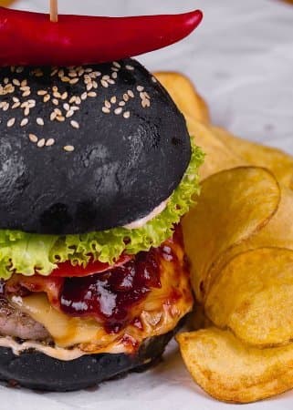 Restaurantes Black Mamba Burguers & Records