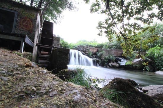 Lugar Parque de Campismo da Cabreira