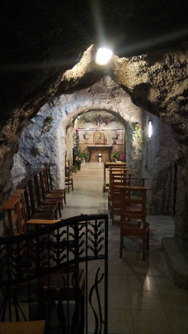 Place Cave Church