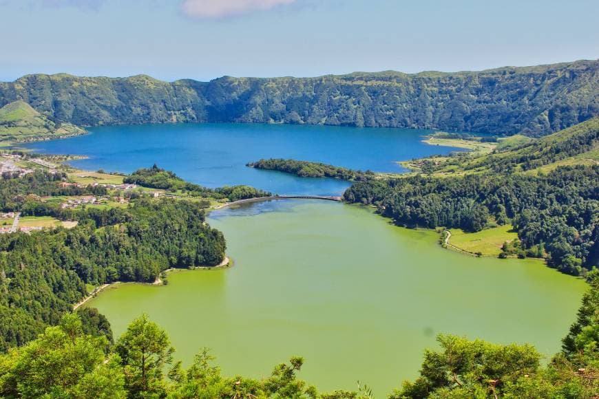 Place Açores. São Miguel