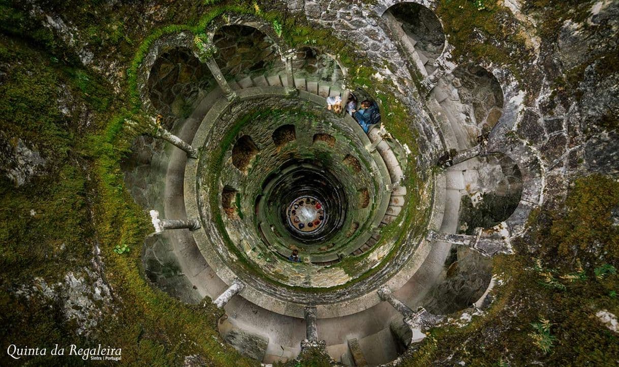 Place Quinta da Regaleira