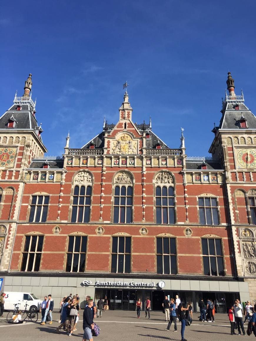 Lugar Estación Central de Ámsterdam