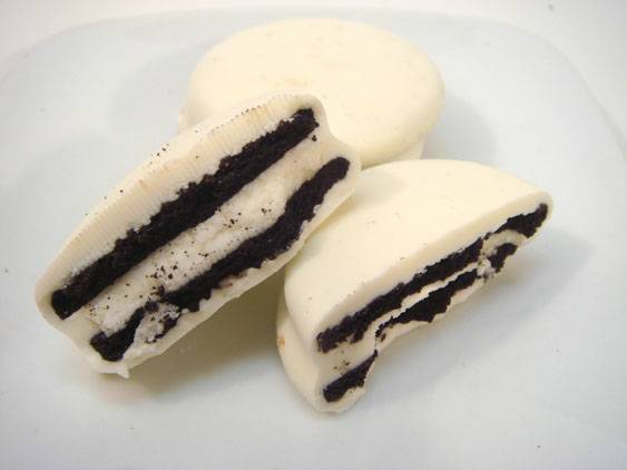 Moda Oreo banhadas chocolate branco 