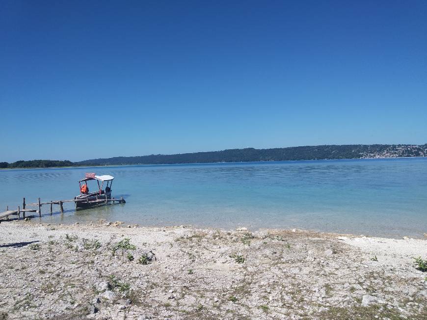 Lugar Playa CHECHENAL peten