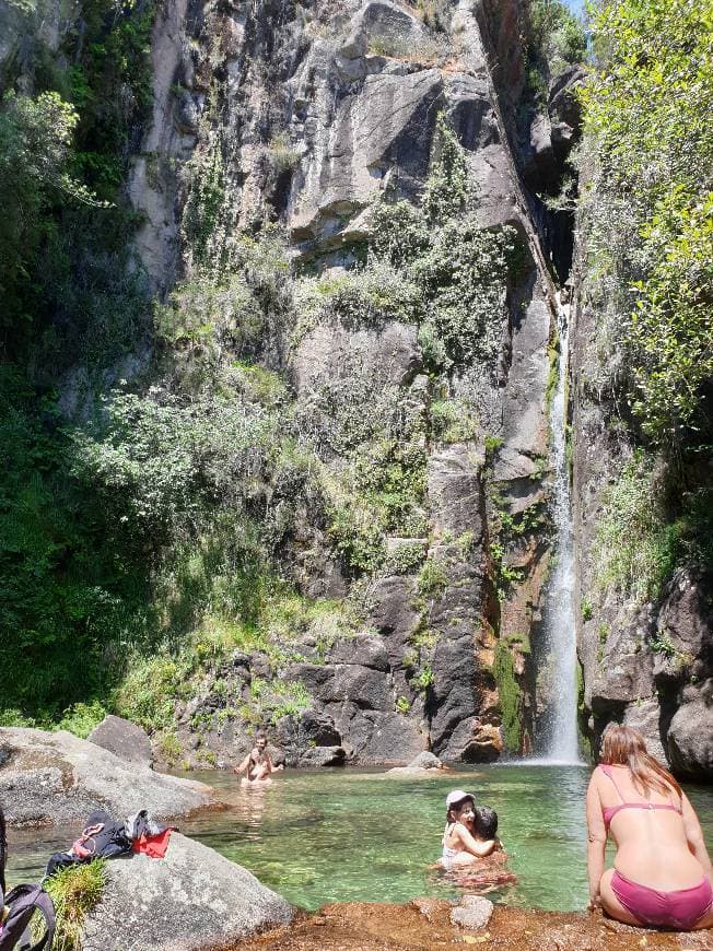 Place Cascata de Pincães