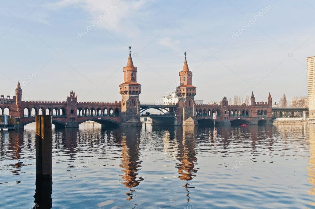 Lugar Oberbaumbrücke