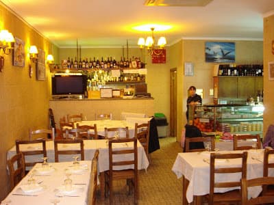 Restaurants Restaurante "O Tavares"