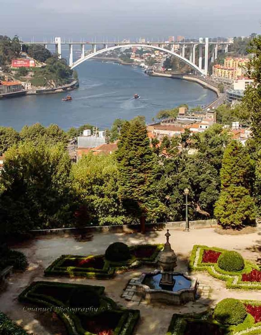 Place Jardins do Palácio de Cristal