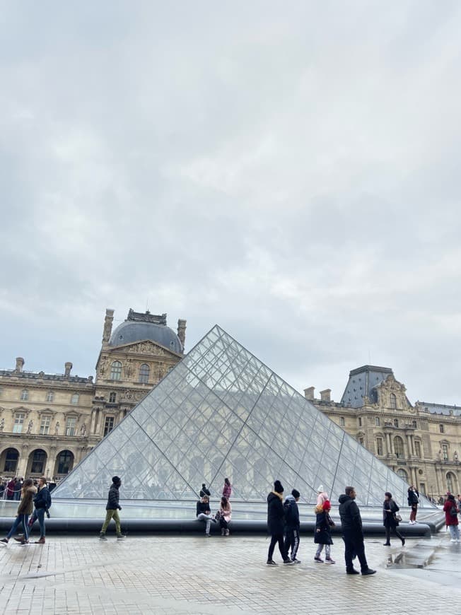 Lugar Museo del Louvre