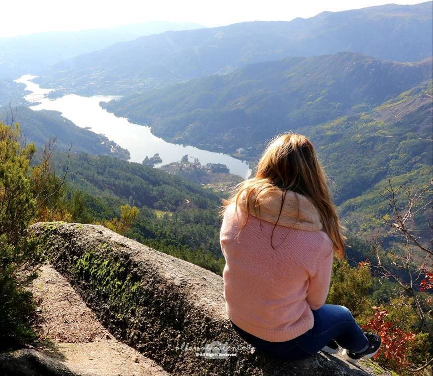 Lugar Miradouro da Pedra Bela