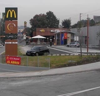 Restaurantes McDonald's Guimarães Drive