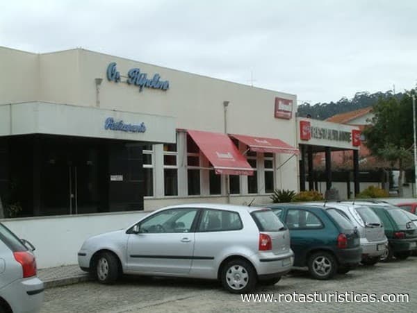 Restaurants Restaurante Os Ripolins