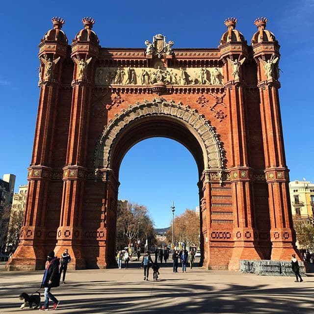 Lugar Arc de Triomf