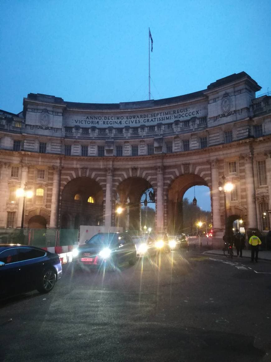 Place Admiralty Arch