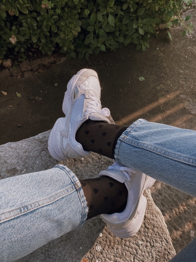 Moda adidas Falcon W