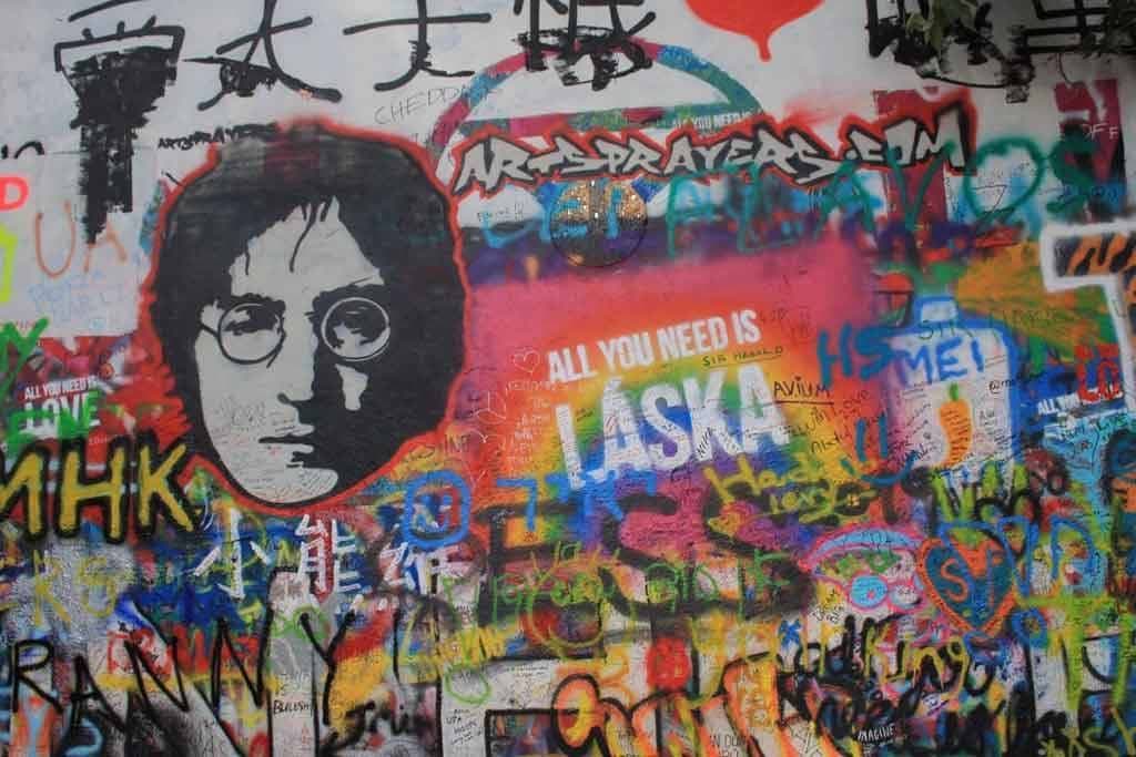 Place John Lennon Wall