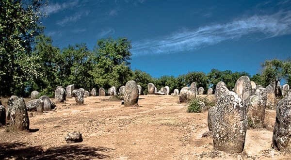 Place Crómlech de los Almendros