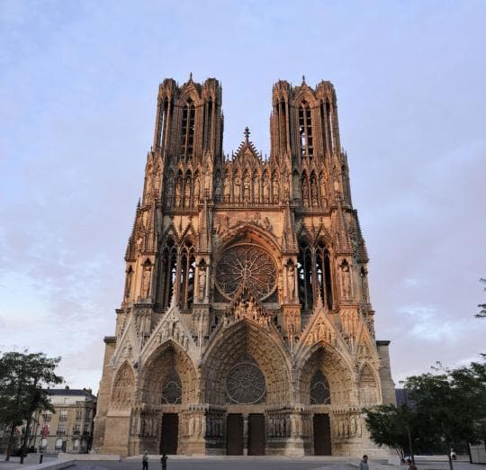 Lugar Catedral de Reims