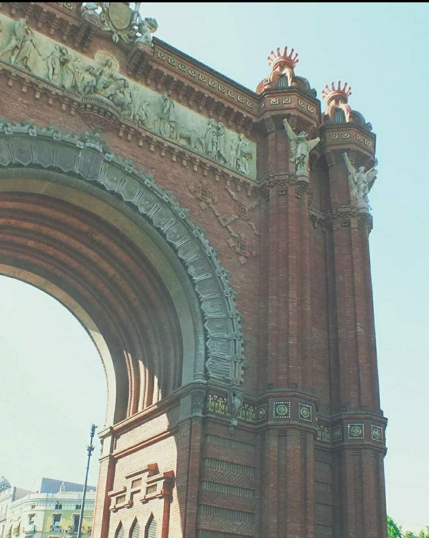 Place Arc de Triomf